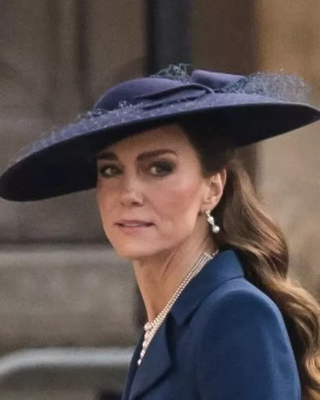 Catherine: FOTO! 3 detalii uluitoare de la templu