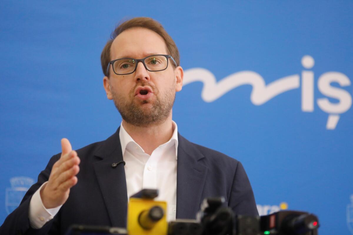 Dominic Fritz: Decizia fără precedent care zguduie politica