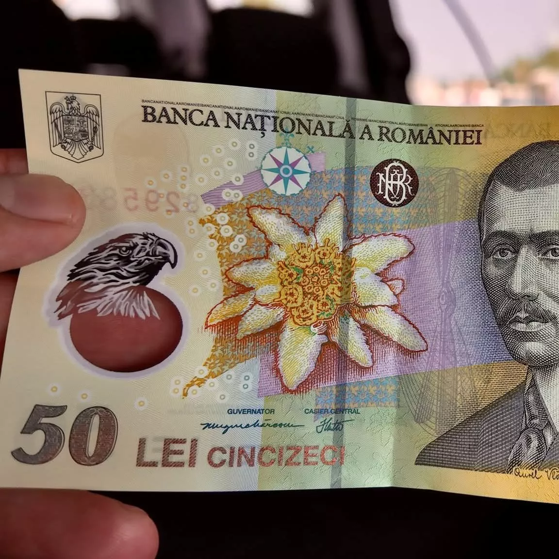BNR: 1 semnătură nouă pe bancnote! Anunțul Oficial
